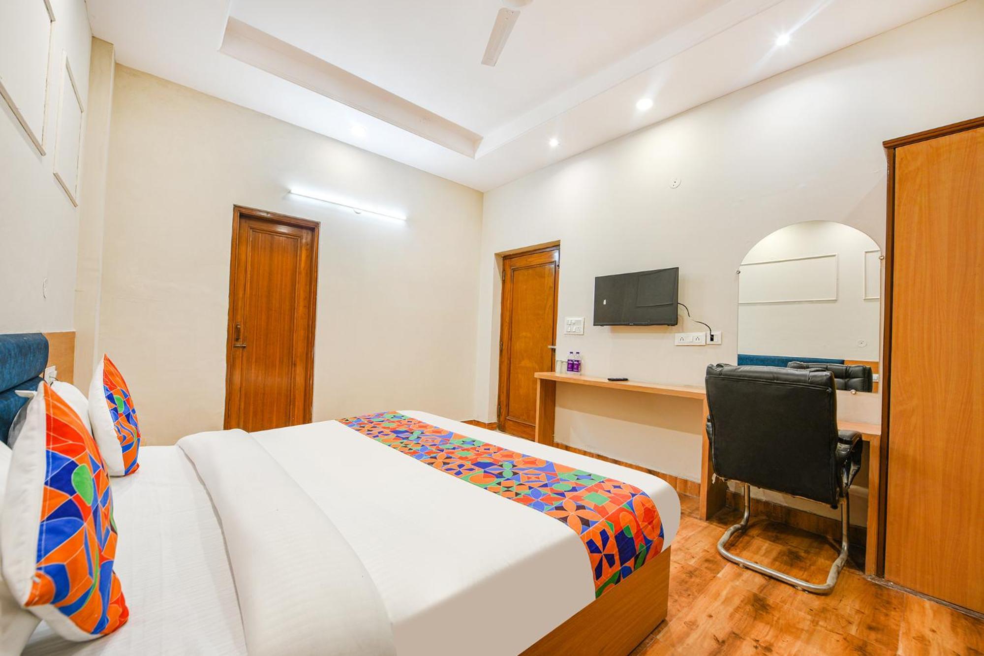 Fabhotel Alpine Tree Amritsar Exterior photo